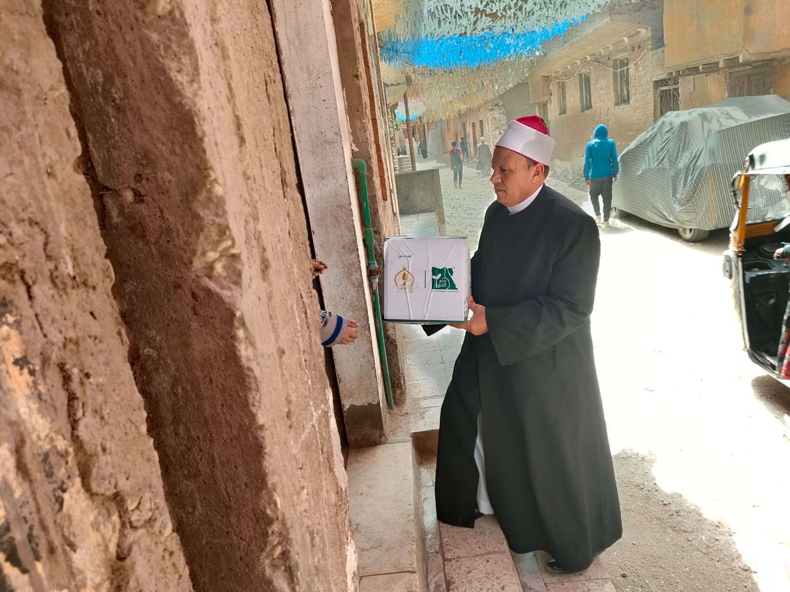 توزيع 8 آلاف كرتونة بالتنسيق بين الأوقاف ومصر الخير
